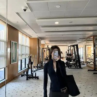 秦芳昊